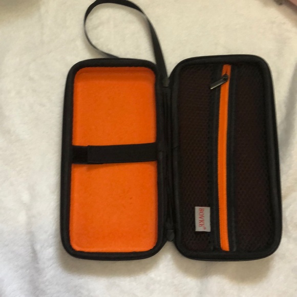 Hard cover graphing calculator case - Picture 2 of 2